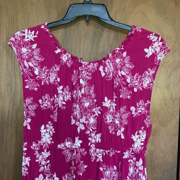 Relisted Torrid floral bohemian dress slits at bottom & keyhole at neckline - Picture 13 of 17